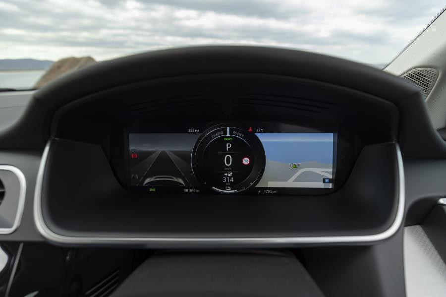 Панель приборов Jaguar I-Pace EV400 AWD SE 2018 года  (AU) (фото 34 из 40)
